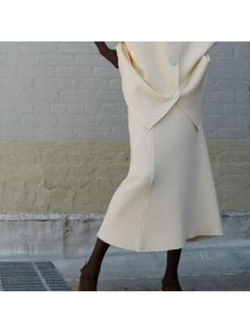 NWT Zara Cream Knit Skirt, Size M-L
